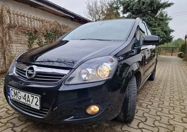 wielkopolskie Opel Zafira cena 32000 przebieg: 147300, rok produkcji 2014 z Swarzędz